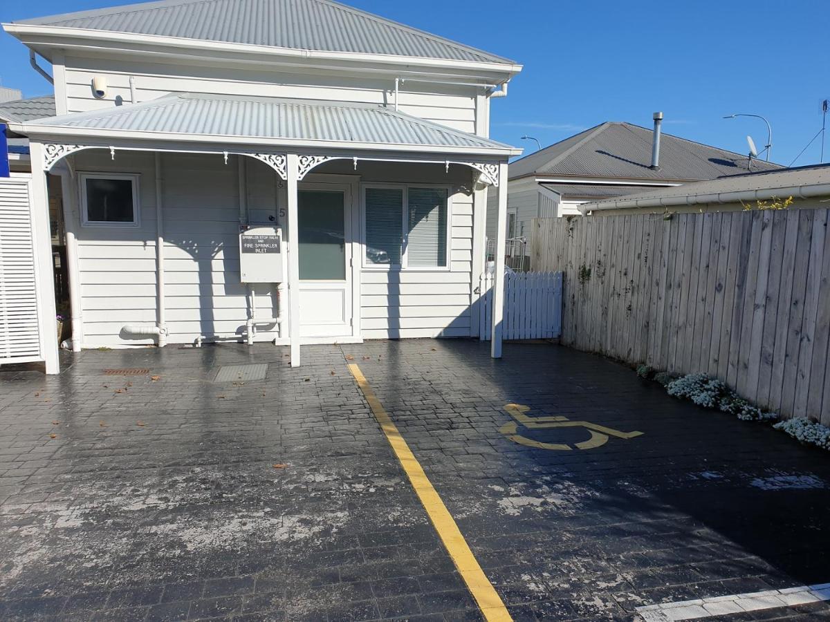 At Eden Park Motel Auckland Eksteriør bilde