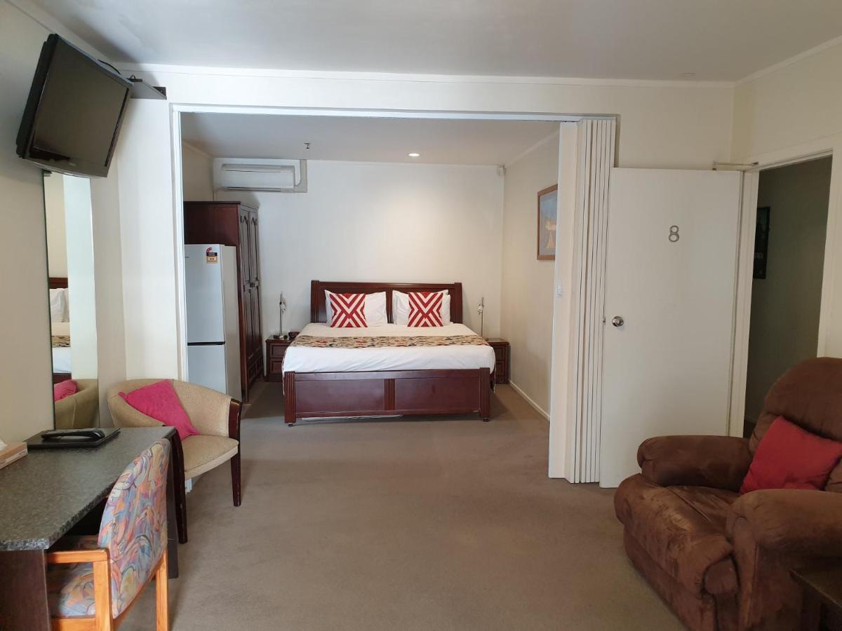 At Eden Park Motel Auckland Eksteriør bilde