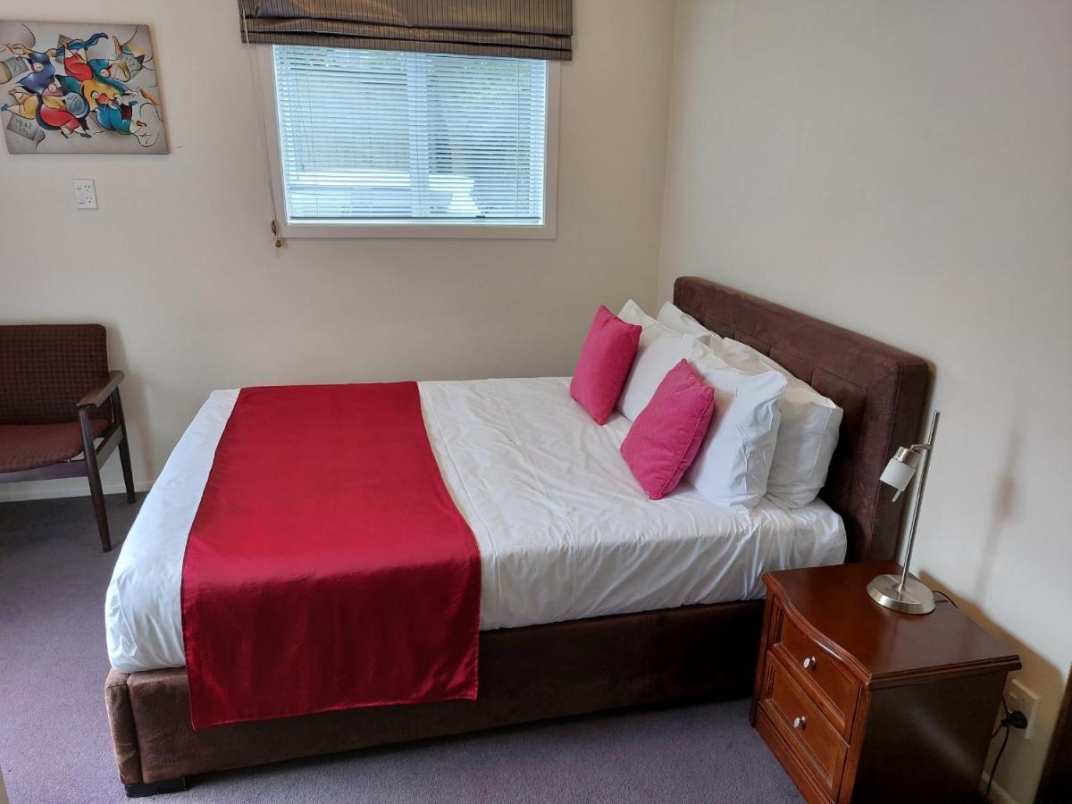 At Eden Park Motel Auckland Eksteriør bilde